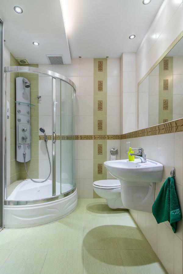 Maya'S Flats & Resorts - Old Town Piwna Gdansk Exterior foto